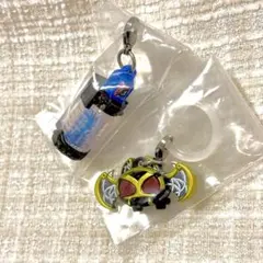 仮面ライダー めじるしアクセサリー　キバットバットⅢ世　ビルド　タンクフルボトル