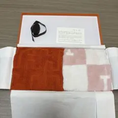 新品HERMES ロゴ タオルハンカチのサムネイル