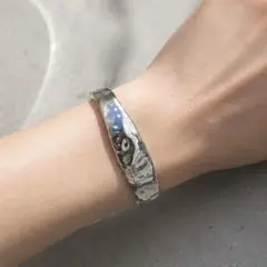 槌目デザイン シルバー バングル 925 刻印あり ハンマード 高みえのサムネイル