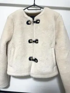 ZARA ボアジャケット クリーム色