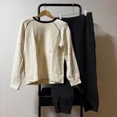 ウルトラストレッチスウェットセット オフホワイト Mサイズ UNIQLO