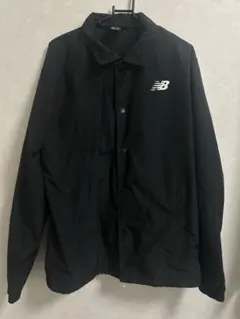 New Balance ナイロンコーチジャケット ブラックのサムネイル