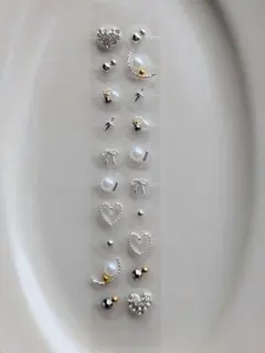 耳つぼジュエリー　20粒【まとめ割引あり】シルバー　ブラック　ハート