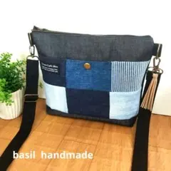 デニムリメイクバッグ♡　ショルダーバッグ　パッチワーク☆デニム☆新品、未使用