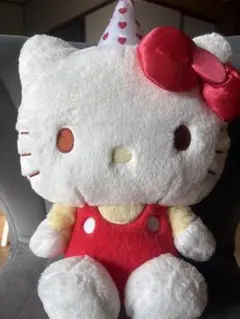 ハローキティ ぬいぐるみ 赤いドレス