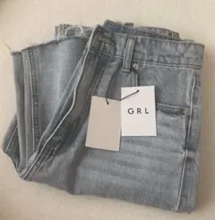 【GRL】　フリンジヘムセミフレアデニムパンツ