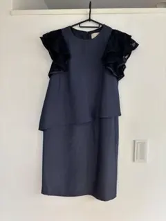 kaene ネイビー フリル付きワンピース