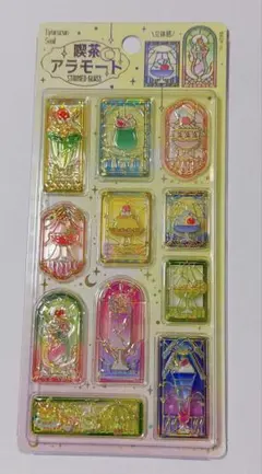 喫茶アラモード　立体