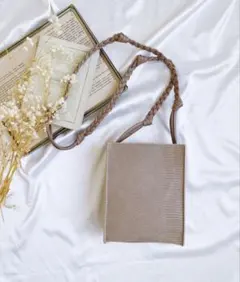 【美品】ロープショルダー スクエア ミニ ポシェット (Lサイズ)