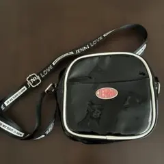 JENNI love エナメルショルダーバッグのサムネイル