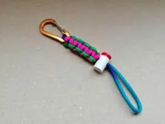 ペットボトルホルダー　キーホルダー　パラコード編み　ハンドメイド⑤