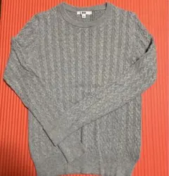 ユニクロ　カシミア　コットン　ケーブルクルーネック　セーター　長袖