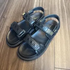 DIOR カナージュ サンダル ブラックのサムネイル