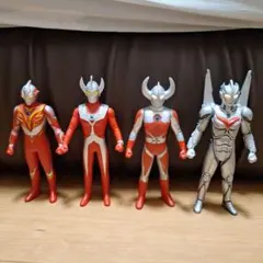 ウルトラヒーローシリーズ ソフビ 4点まとめ売り メビウス タロウ 父 ノア