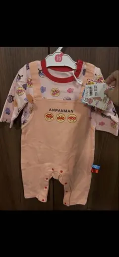 新品未使用アンパンマンロンパース 70サイズ