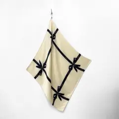 レア CHANEL シャネル シルクスカーフ リボン 大判 ホワイト ブラック