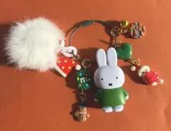 Item thumbnail for item c627a994-5a7c-4aa5-9577-84181c889a83