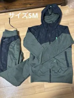 UNDER ARMOUR アンダーアーマー　セットアップ　上下セット　サイズSM