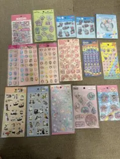 シールまとめ売りディズニー　たまごっち　シナモ　モフサンド　ほっぺちゃん　16点のサムネイル