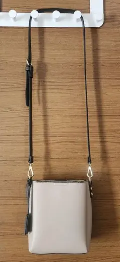 新品未使用✨　RODE SKO ロデスコ　チャーム付ミニショルダーバッグ