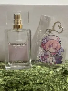 nqrse 香水 11201 アクリルキーホルダー なるせのサムネイル