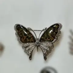 ブローチ 蝶々 1点