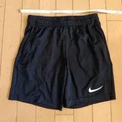 NIKE Dri-FIT ハーフパンツ ブラック 140-150cm