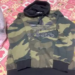 adidas 迷彩柄 フード付きパーカー