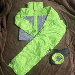 LOGOS 蛍光グリーン レインスーツ(上下セット) 140