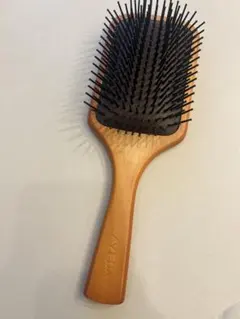 AVEDA アヴェダ パドルブラシ ヘアブラシのサムネイル