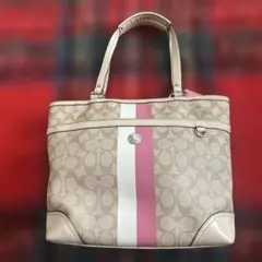 美品】COACH トートバッグ シグネチャー がま口 13533 ベージュ - メルカリ