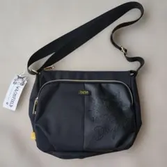 新品 WACHIFIELD わちふぃーるど DAYAN ダヤン ショルダーバッグのサムネイル
