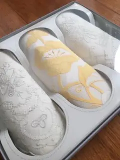 スワトウ　ハンカチ　3枚セット　刺繍　綿100%   【新品・未開封】 大変美品