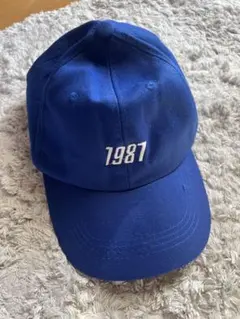 ベースボールキャップ 刺繍 1987 ロゴ ブルー カーブ 調整ベルト