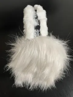 今週限定値下げ　UGG ファーイヤーマフ ホワイト・ブラック　耳あて