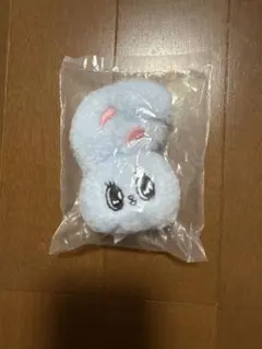 エスターバニー 水色 キーホルダーピンのサムネイル