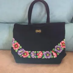 シンクビー刺繍デニムボストンバッグ - メルカリ