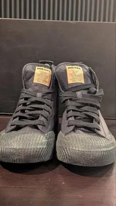 DIESEL ブラック ハイカットスニーカー