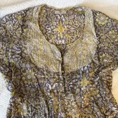 ANOKHI アノーキ 総柄 半袖 ひざ丈ワンピースのサムネイル