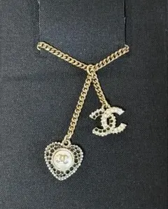 シャネル ネックレスCHANEL ピアス CCマーク/ハート 22b