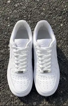 NIKE AIR FORCE 1 ホワイト