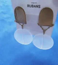 新品 ピアス RUBANS すりガラス 白 ゴールド 夏 antigravite