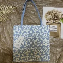 CHANEL ロゴ 四つ葉柄キャンバストートバッグ