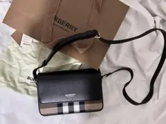 2025年最新】BURBERRY ショルダーバッグの人気アイテム - メルカリ