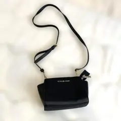 マイケルコース　MICHAELKORS ブラックバックミニバックショルダーバッグ