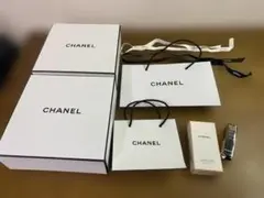 シャネル ギフトBOX 空箱　リボン　袋つき 0213-0-2のサムネイル