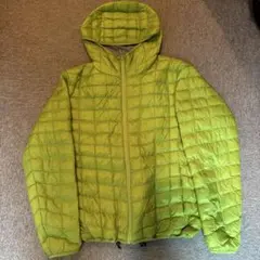 old uniqlo 中綿ジャケット ゲッコーグリーン モンベル ネージュ似 