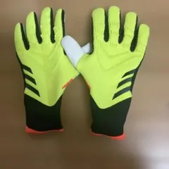 新品　プレデタープロGLプロモ ゴールキーパーグローブ 11号