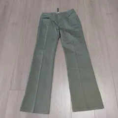 バーバリー　レディースコットンパンツ　サイズ36 バックポケット付き