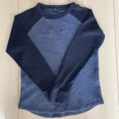 ユニクロ　長袖Tシャツ　130センチ